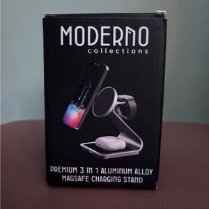 Moderno Collections 3-in-1 Aluminum Charging Stand